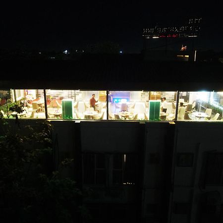 The Greenstar Inn Premium ブバネーシュワル エクステリア 写真