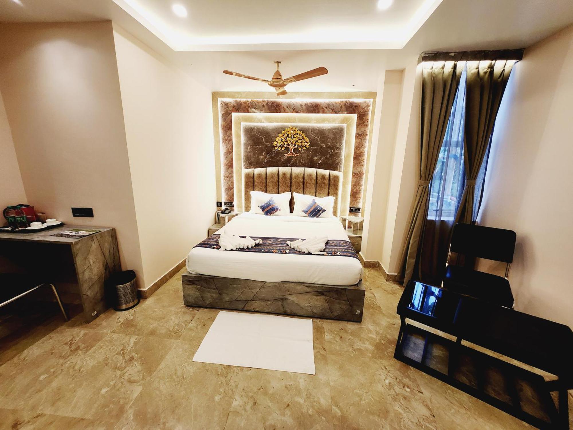 The Greenstar Inn Premium ブバネーシュワル エクステリア 写真