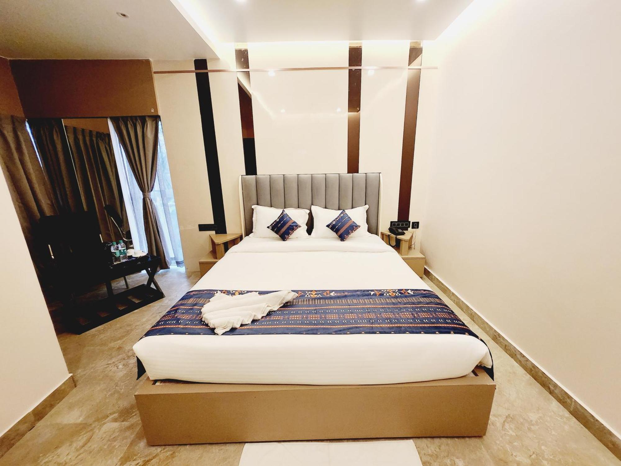 The Greenstar Inn Premium ブバネーシュワル エクステリア 写真