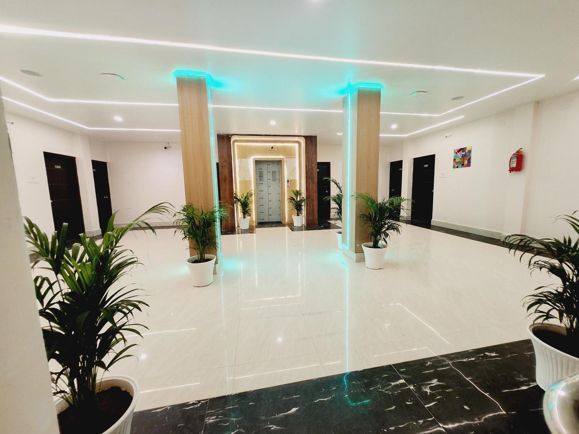 The Greenstar Inn Premium ブバネーシュワル エクステリア 写真